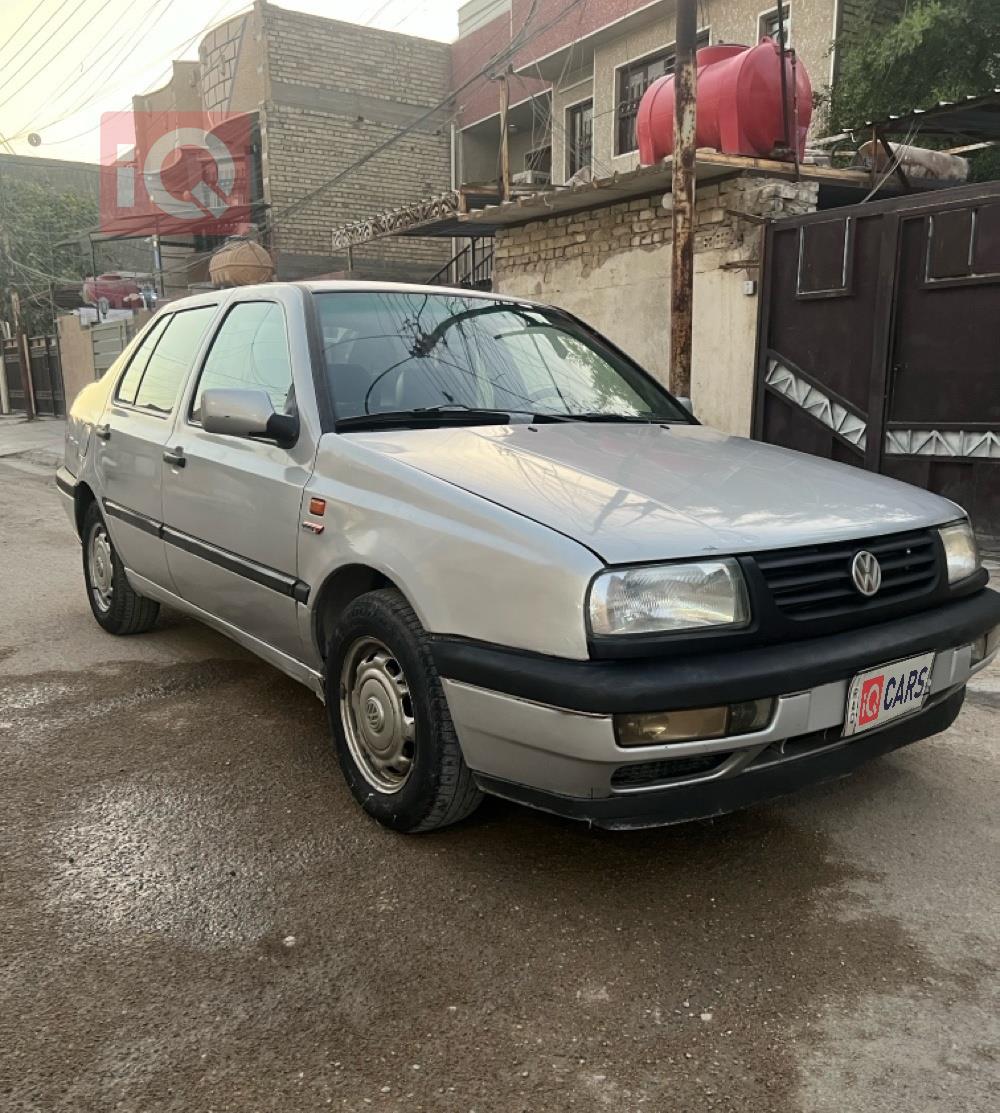 فولكسفاغن ڤينتو